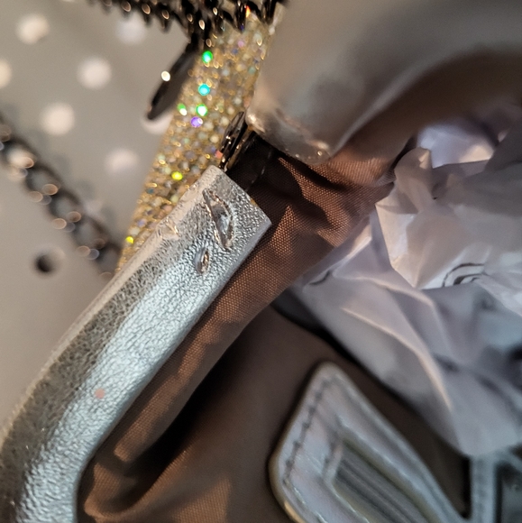 NINEWEST Silver Sparkle Clutch - Picture 6 of 8